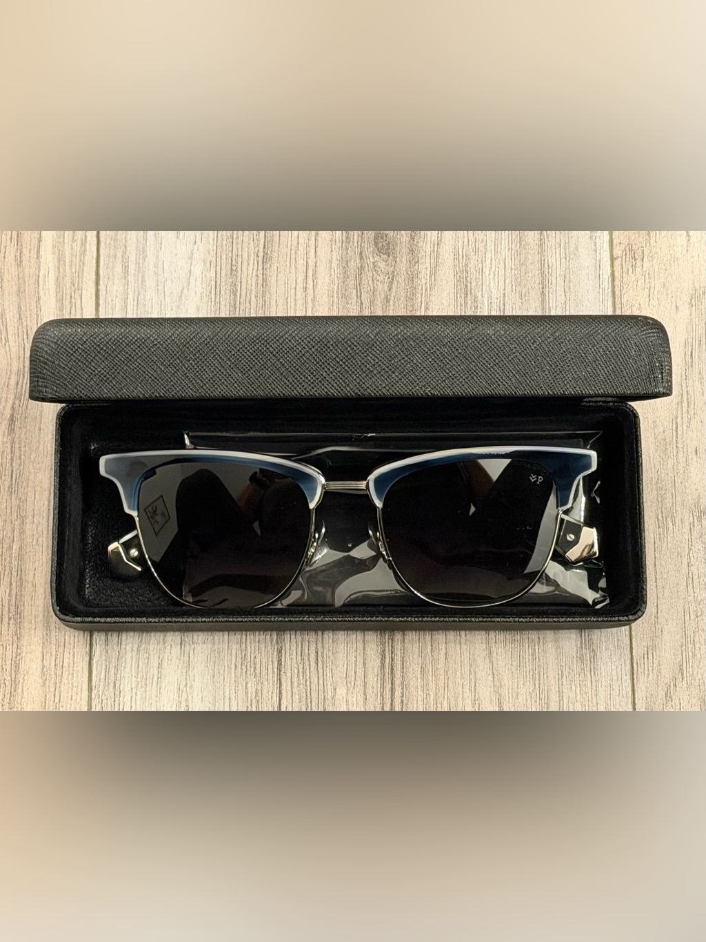 ($860) Nwot John Varvatos Limited Edition 96/150 Artisan Sunglasses (Blue Horn)